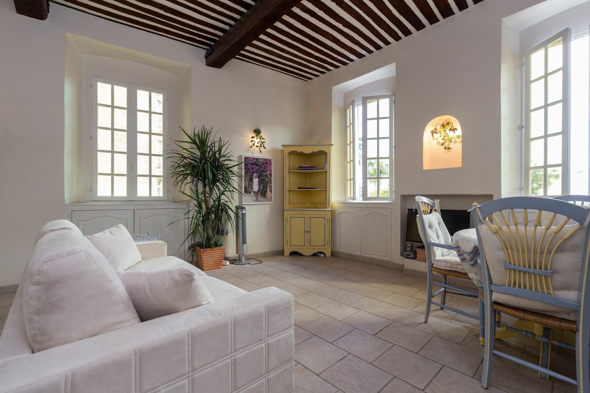 Very Charming Studio Apartment On Port In Cannes A Short Walk To Palais With Aircon And Internet 411 Экстерьер фото